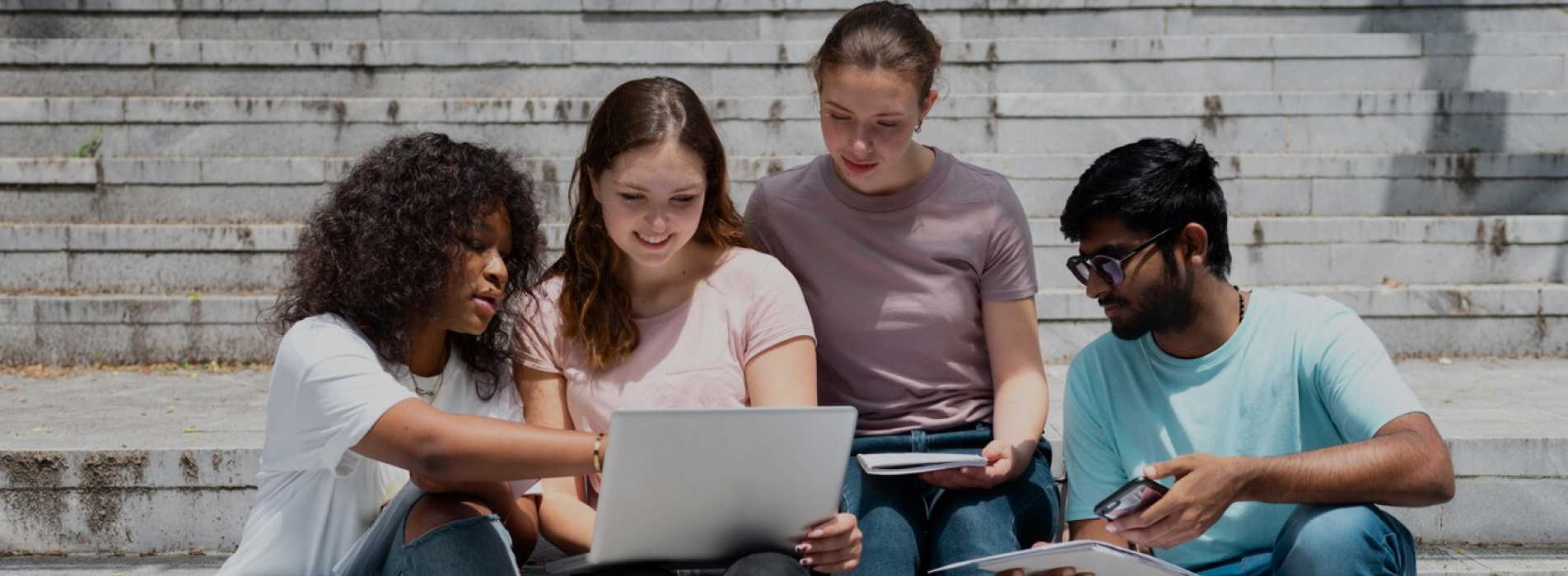 How to Differentiate Between Business Coach Training