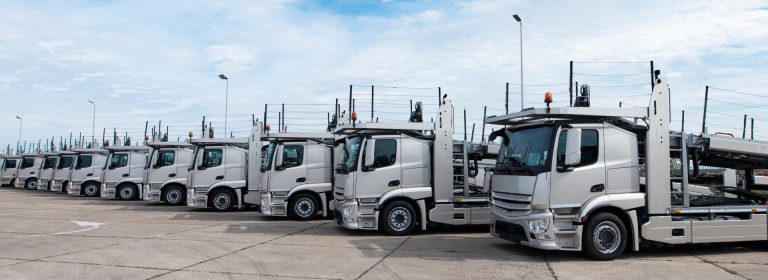 Moving the world forwardwith logistics