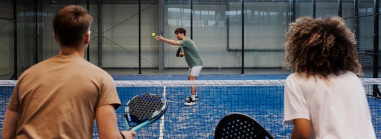 Play padel with the family